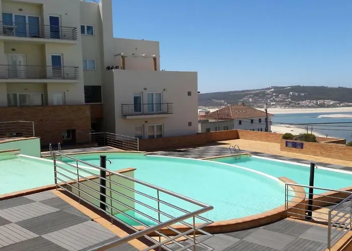 Pe Na Praia Da Foz